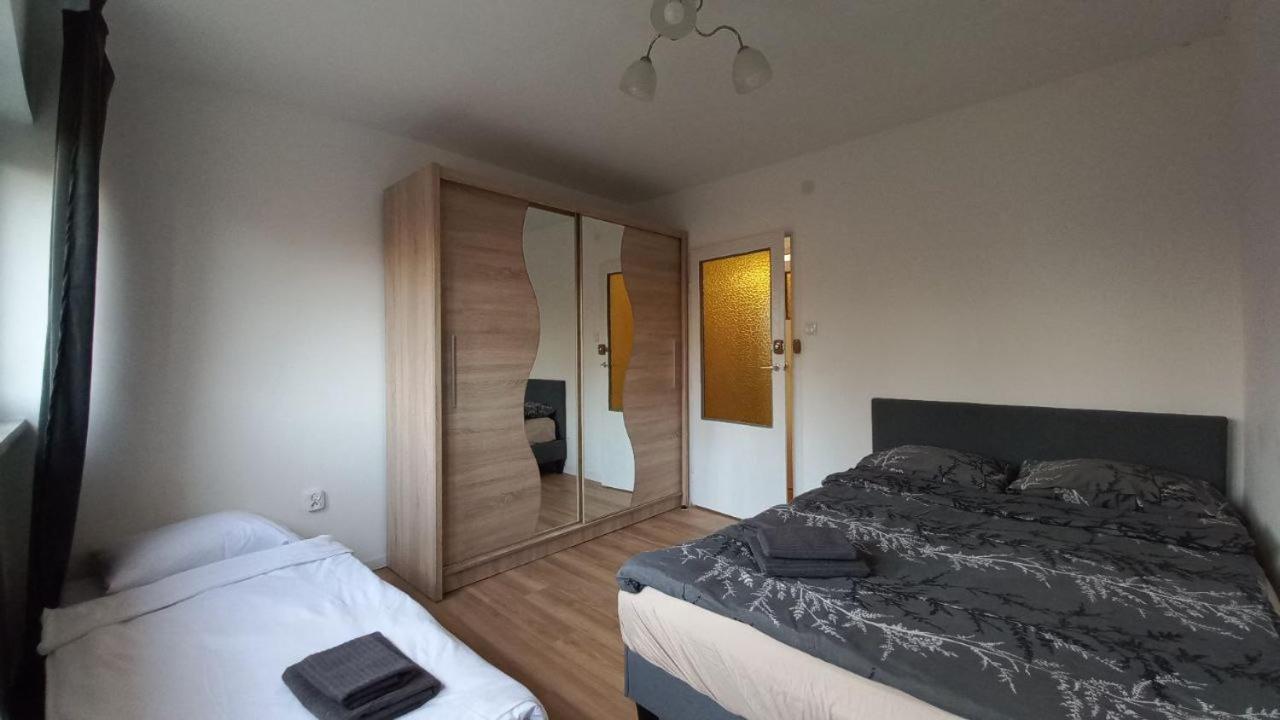 Apartrooms Wielunska Warszawa Exteriör bild